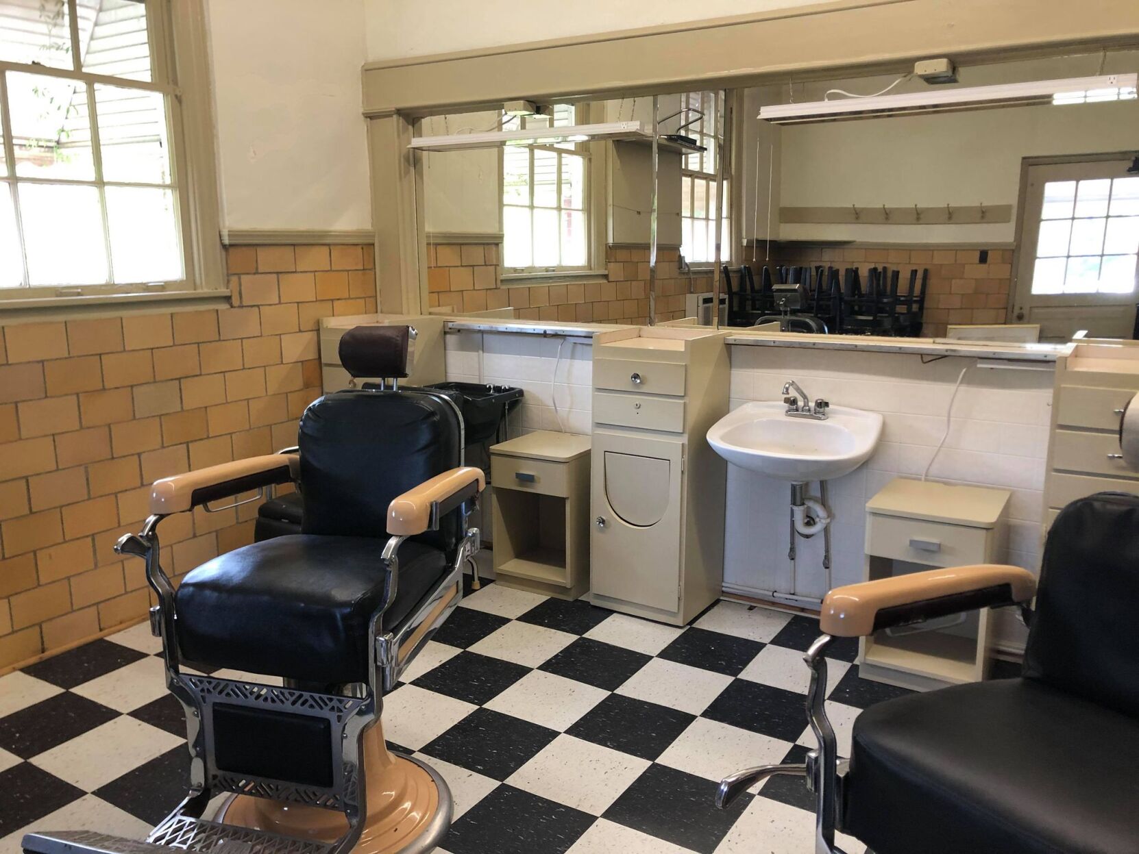 Fieldale Recreation Center barber shop 2